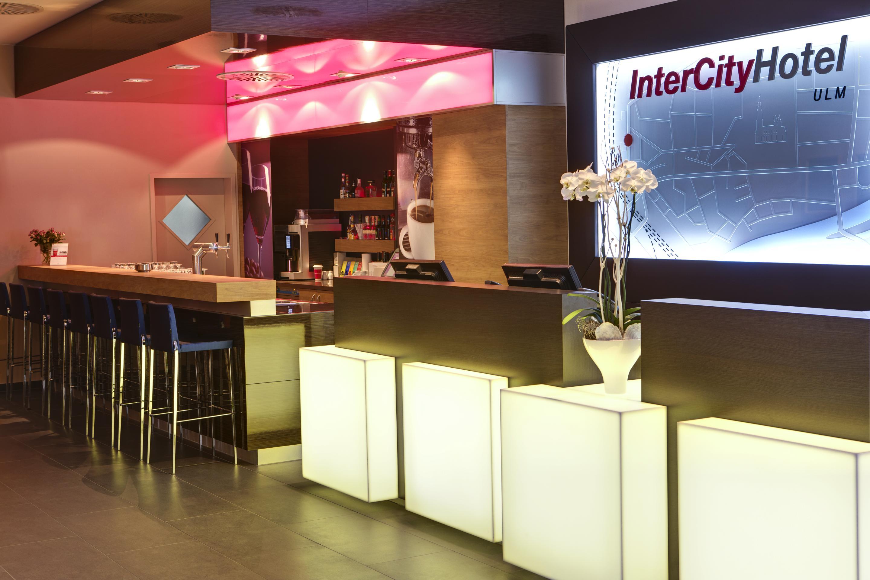 Intercityhotel Ουλμ Εστιατόριο φωτογραφία